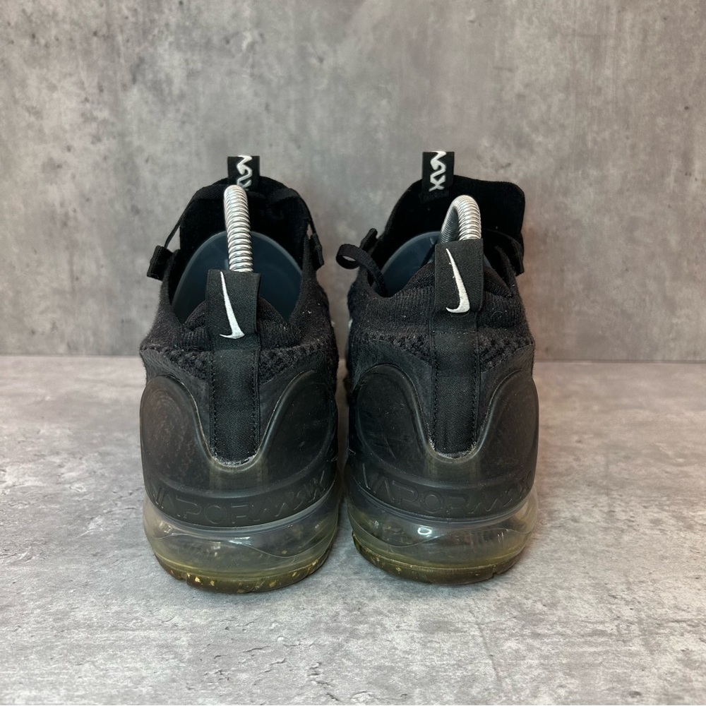 Nike Air VaporMax Flyknit 21 Sneakers Womens sz 10.5 - black - Picture 4 of 6